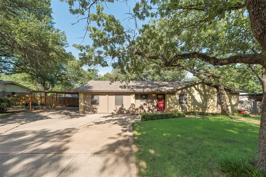 7100 Lowery Lane, North Richland Hills, TX 76182 - #3