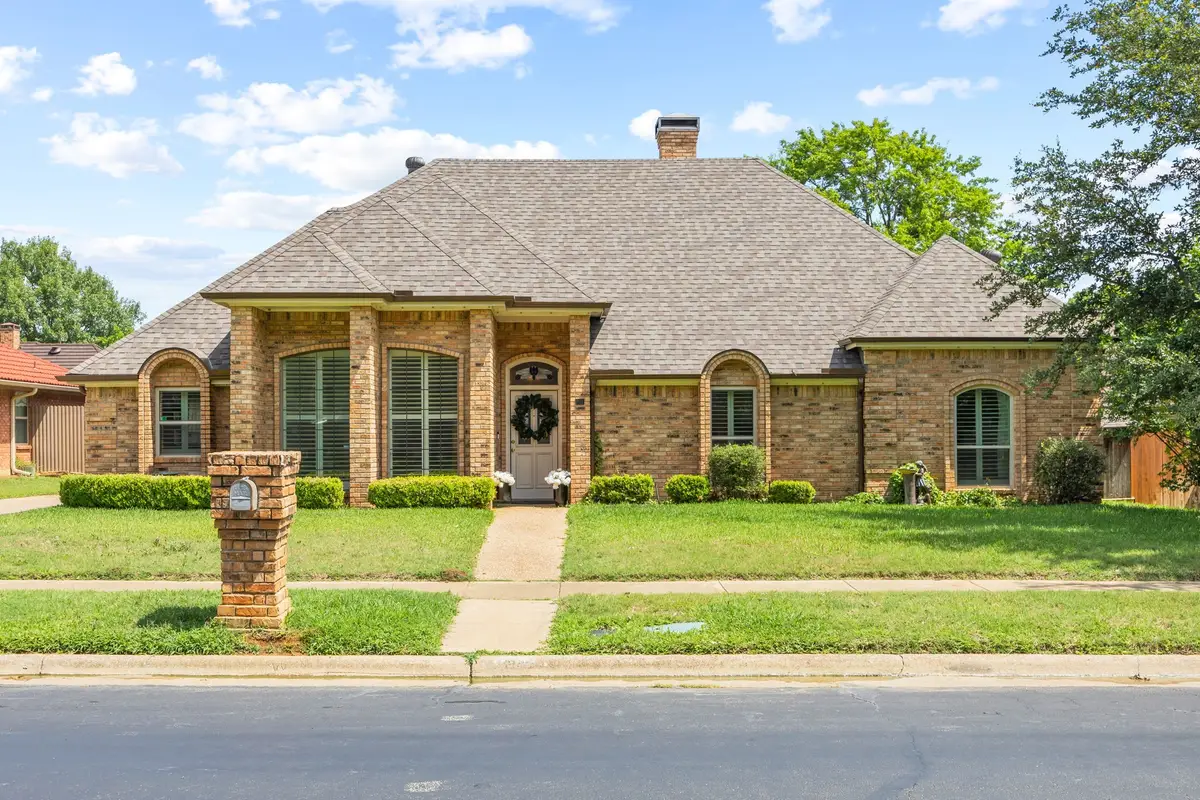 504 Evergreen Drive, Hurst, TX 76054 - #1