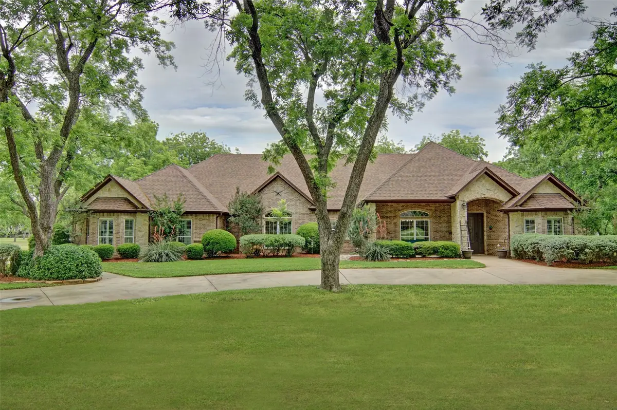 7402 Hampton Drive, Granbury, TX 76049 - #1