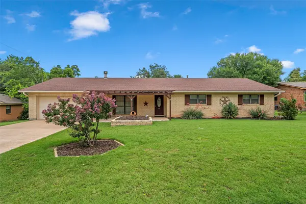 733 Arliss Drive, Woodway, TX 76712