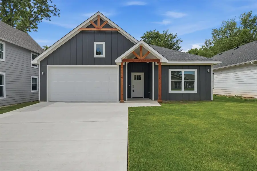 110 W Hull Street, Denison, TX 75021 - #3