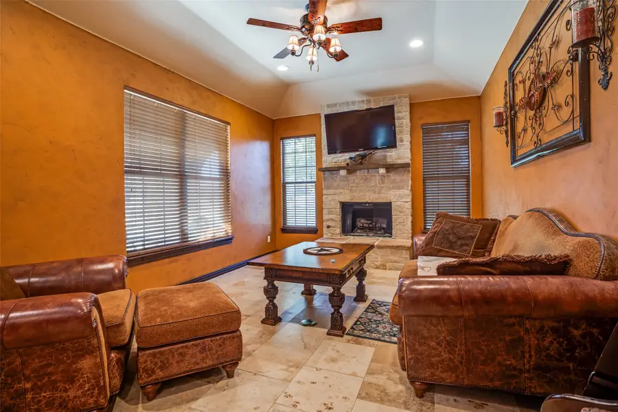 308 Sheri Lane, Roanoke, TX 76262 - #3