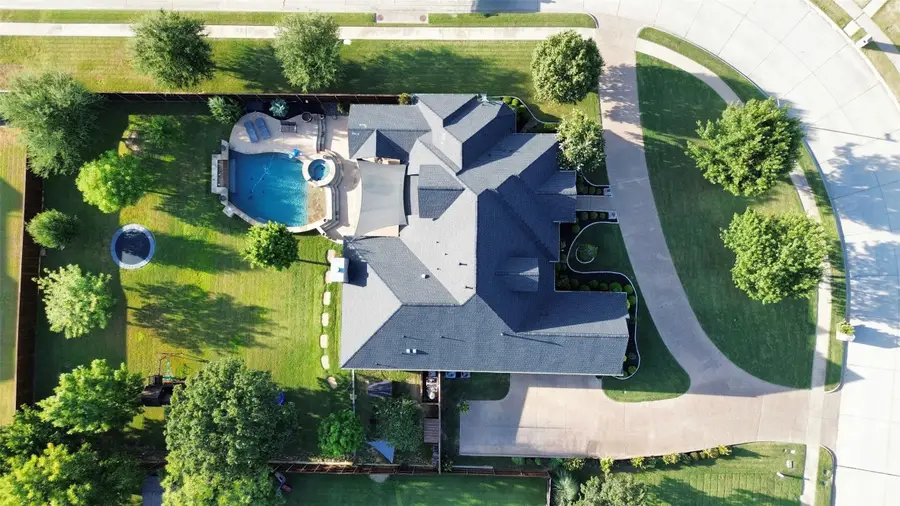 1036 Falcon Creek Drive, Kennedale, TX 76060 - #3