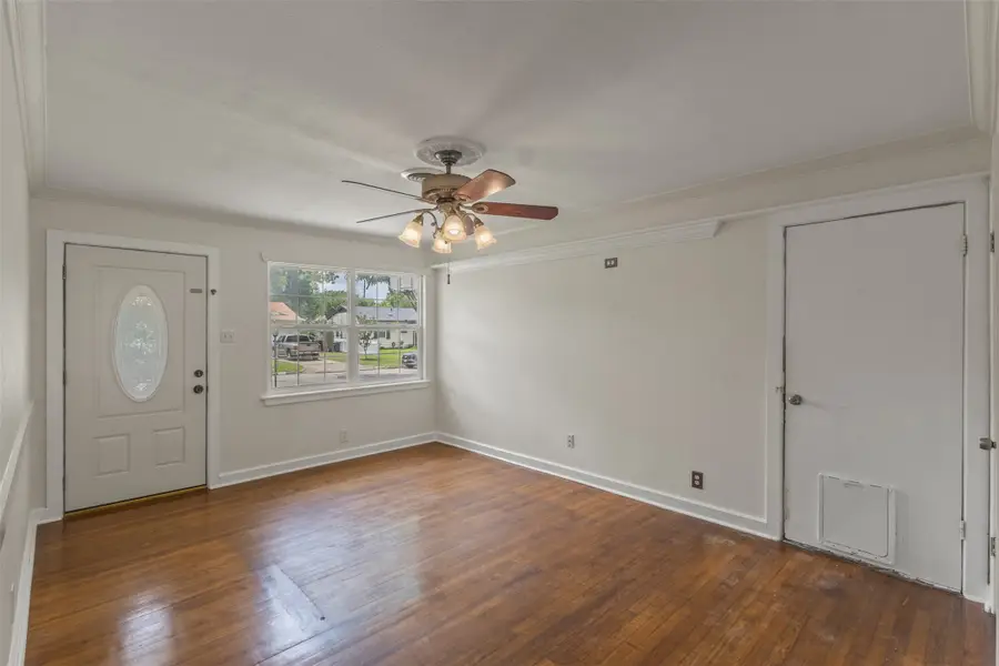 880 Volney Drive, Terrell, TX 75160 - #3