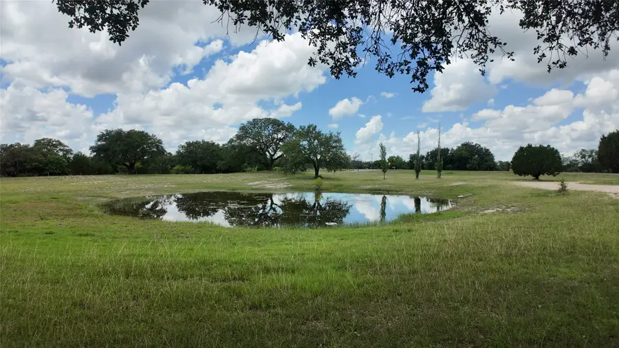 915 W Hwy 84 Highway W, Mullin, TX 76864 - #2