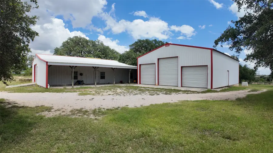 915 W Hwy 84 Highway W, Mullin, TX 76864 - #3
