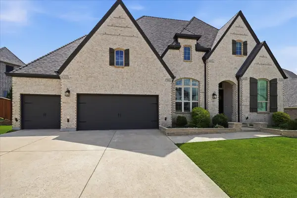1208 Armadillo Trail, Lantana, TX 76226