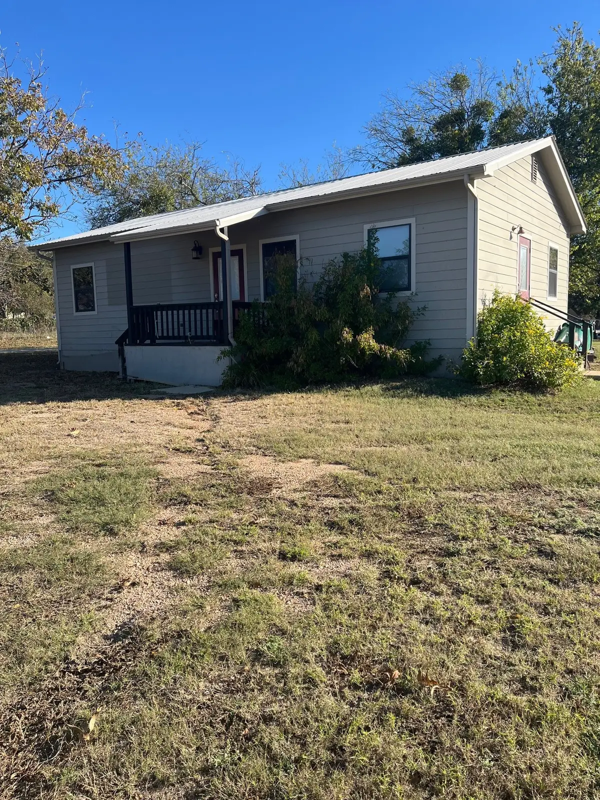 1310 N Mesquite Street N, Goldthwaite, TX 76844 - #1