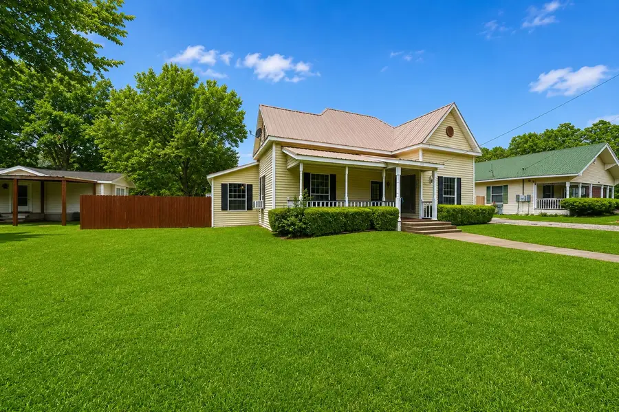 208 Frisco Street, Cumby, TX 75433 - #3