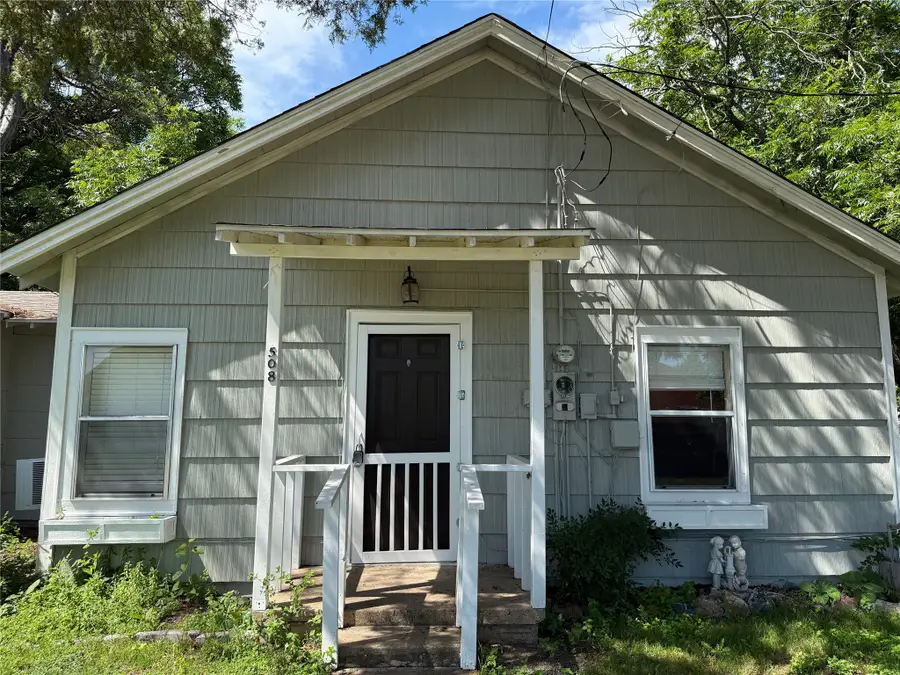 508 E Parks Avenue, Waxahachie, TX 75165 - #2