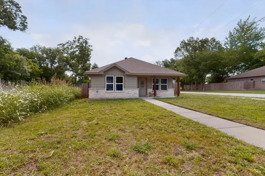 3221 Gibbons Street, Greenville, TX 75401 - #3