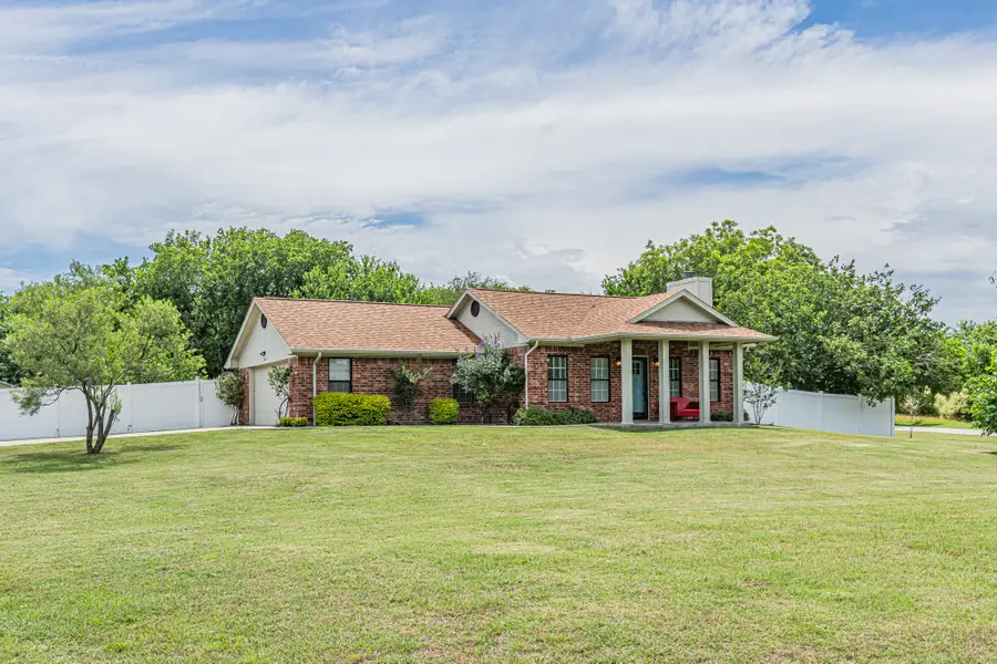 204 S Spring Branch Trail, Springtown, TX 76082 - #3