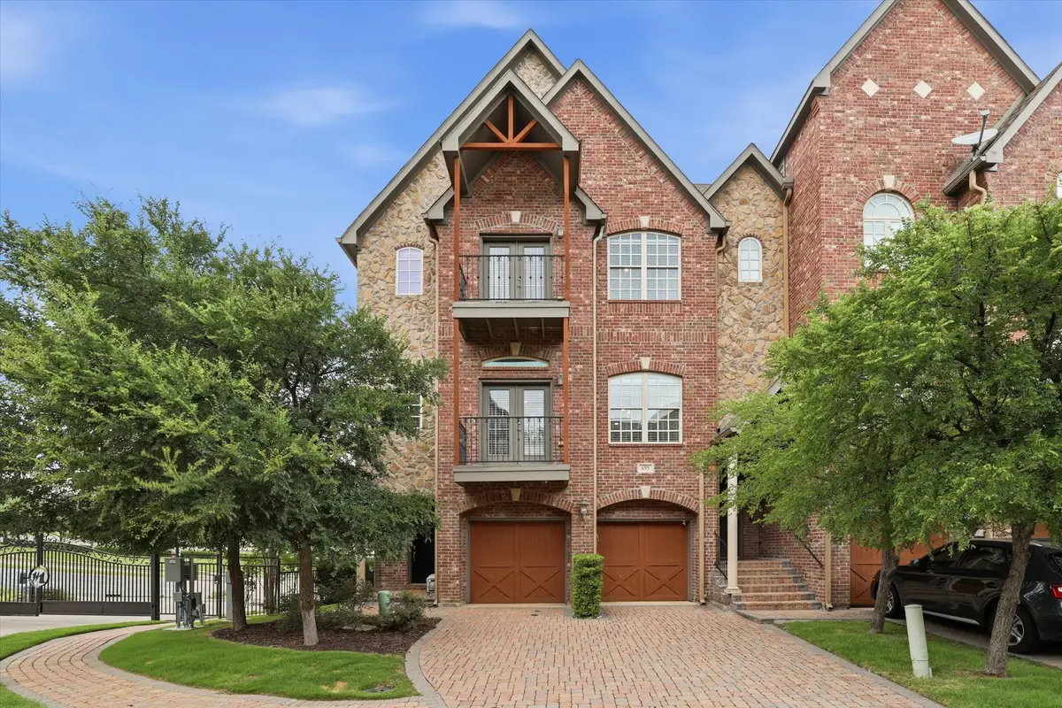 655 Rockingham Drive, Irving, TX 75063 - #1
