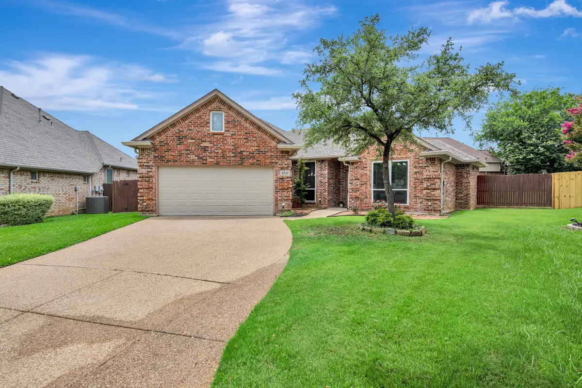 6520 Shelton Home Court, Arlington, TX 76017 - #1