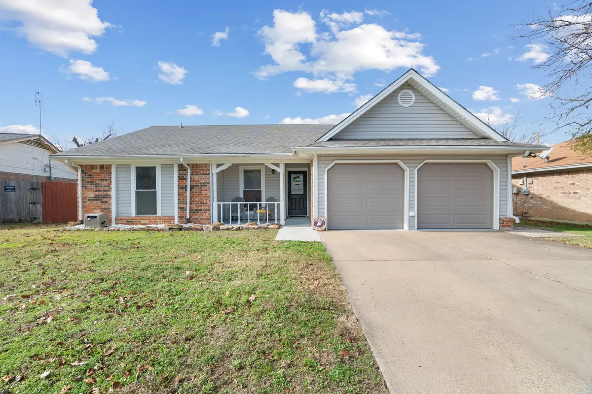7629 Cedarhill Road, Watauga, TX 76148 - #1