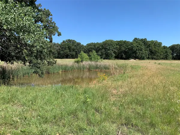 100 W Huron Circle, Nocona, TX 76255