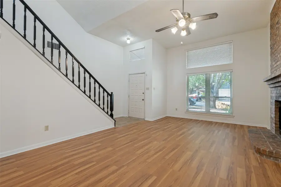 617 Valley Spring Drive, Arlington, TX 76018 - #3