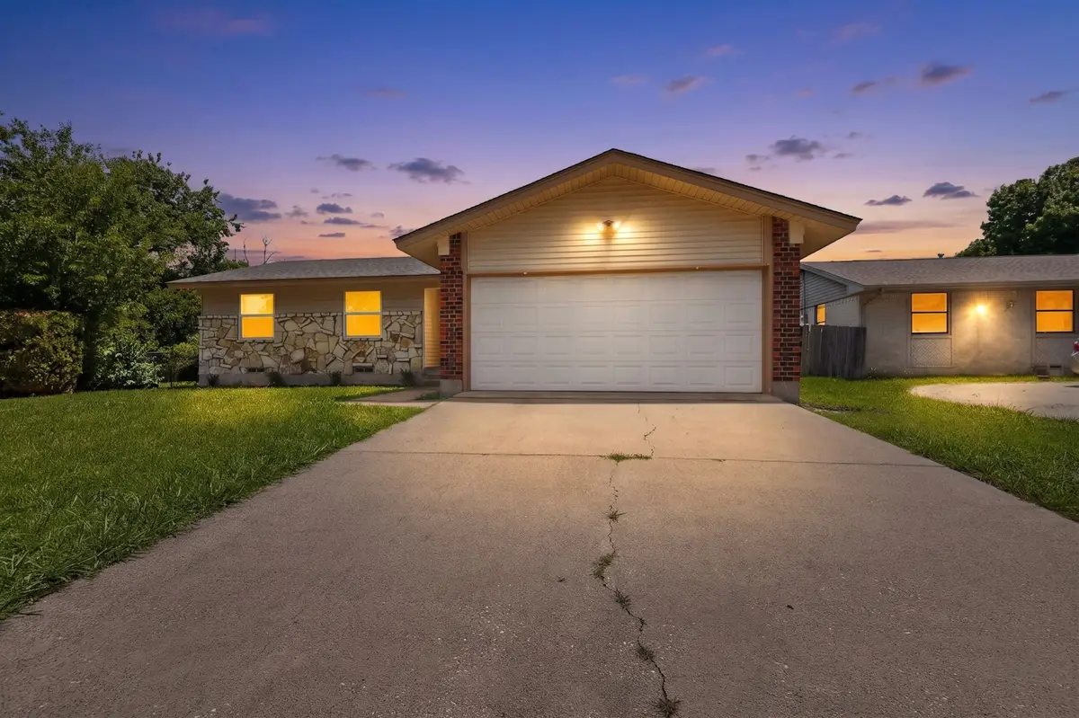 2124 Stonehenge Drive, Garland, TX 75041 - #1