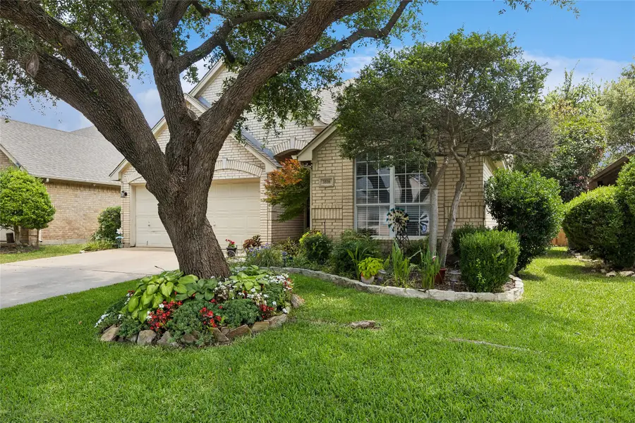 3516 Stone Creek Court, Fort Worth, TX 76137 - #3