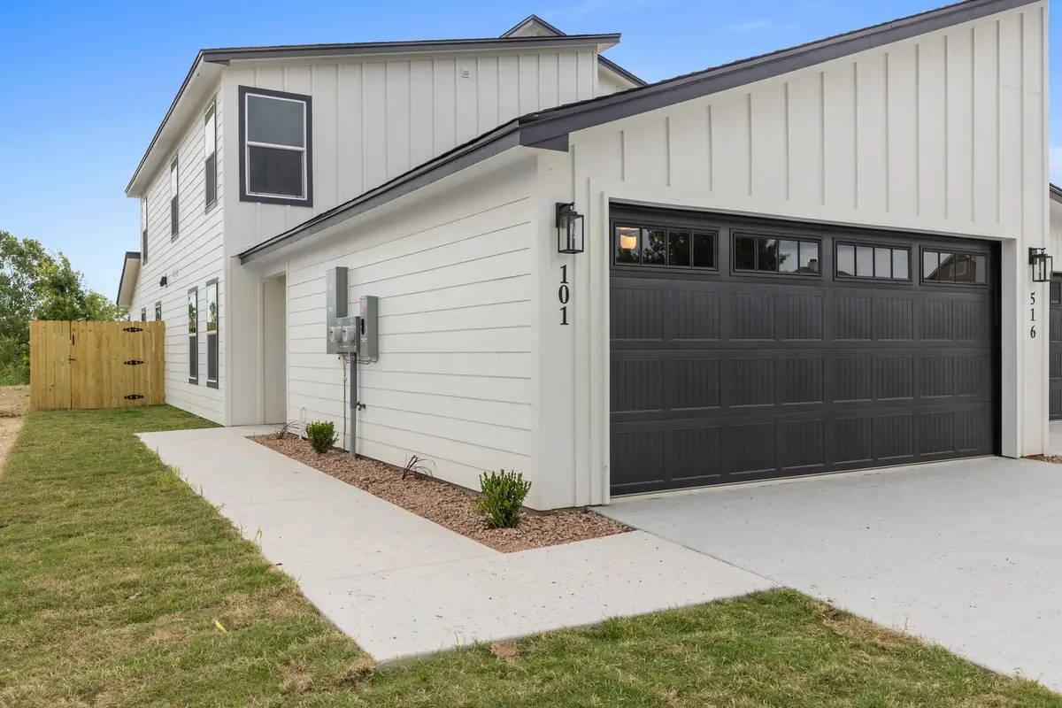 516 Paso Fino Street #101, Robinson, TX 76706 - #1