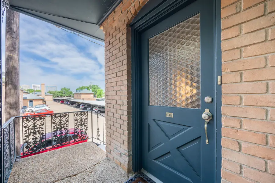 6027 E University Boulevard #215, Dallas, TX 75206 - #2