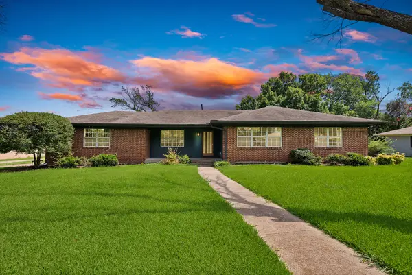 1618 Comanche Trail, Garland, TX 75043