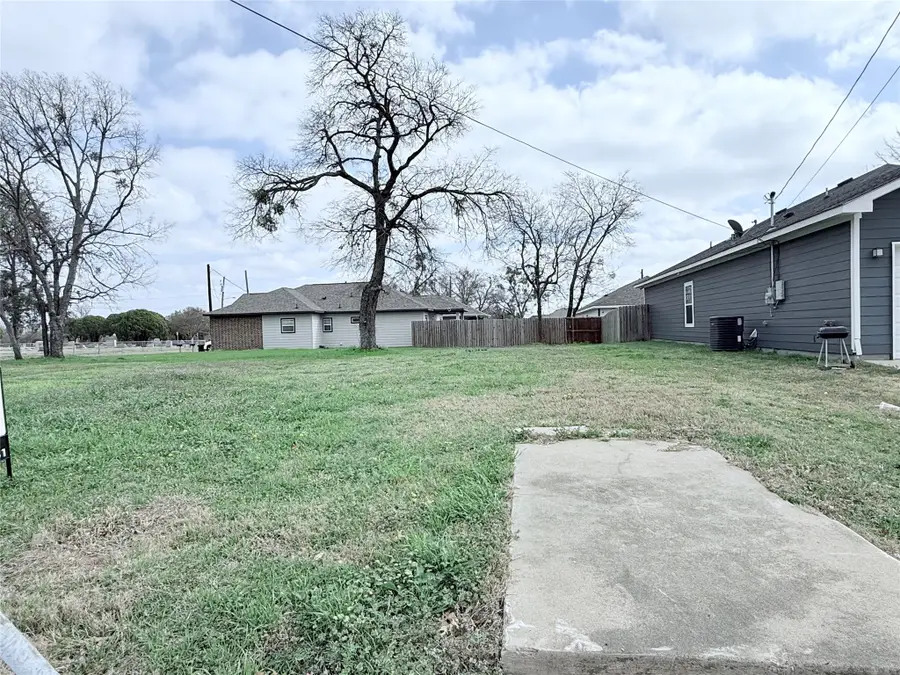 3307 Travis Street, Greenville, TX 75401 - #3