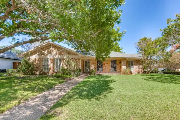 915 Grinnell Drive, Richardson, TX 75081