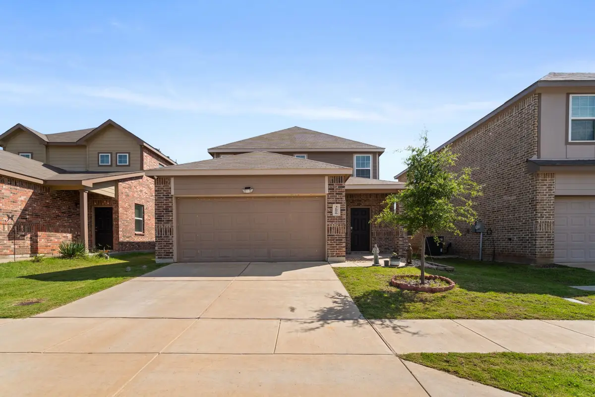 3606 Kings Drive, Ennis, TX 75119 - #1