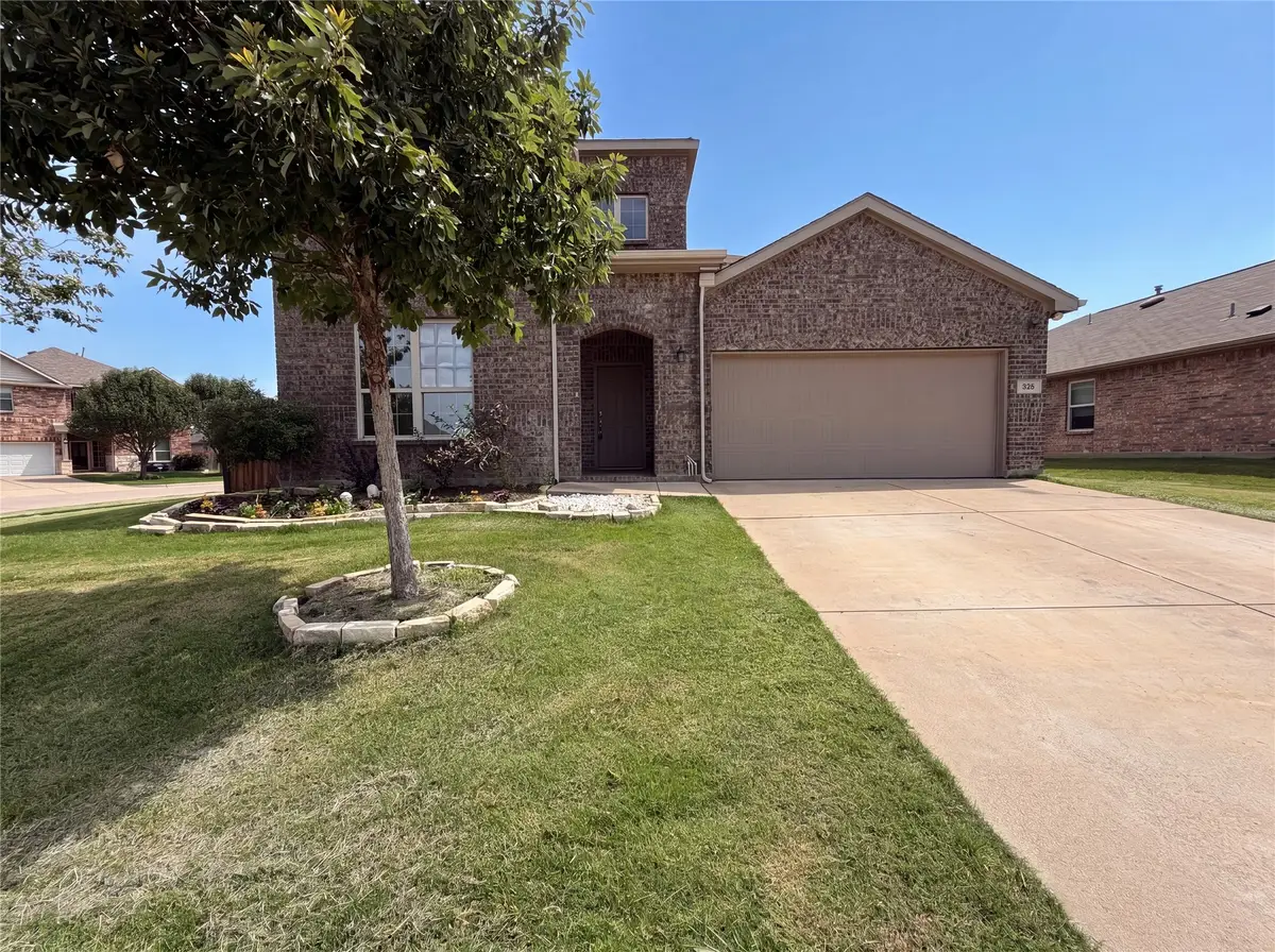 325 Pin Cushion Trail, Burleson, TX 76028 - #1