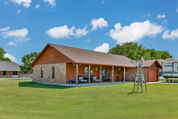 291 Old Spanish Trail, Valley View, TX 76272