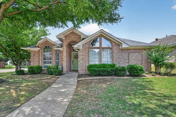 1428 Bregenz Lane, Lewisville, TX 75067