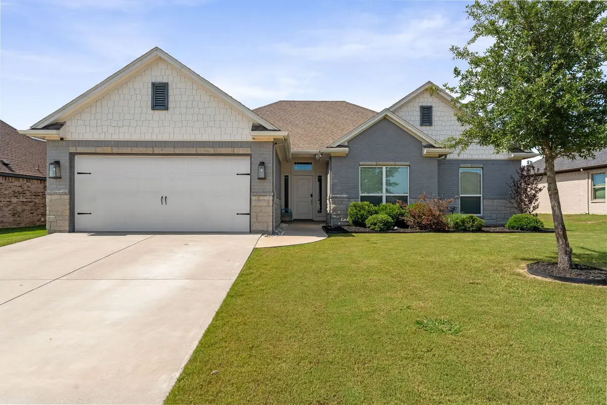 219 Bayless Avenue, Godley, TX 76044 - #1