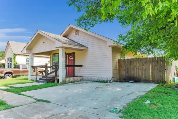 1315 E Arlington Avenue, Fort Worth, TX 76104