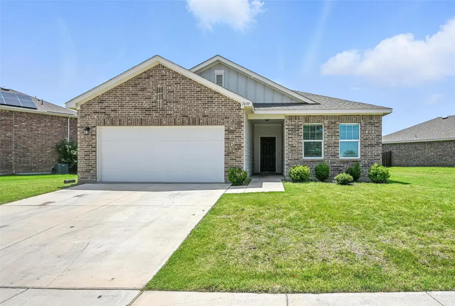 1637 Escondido Drive, Fort Worth, TX 76052 - #2