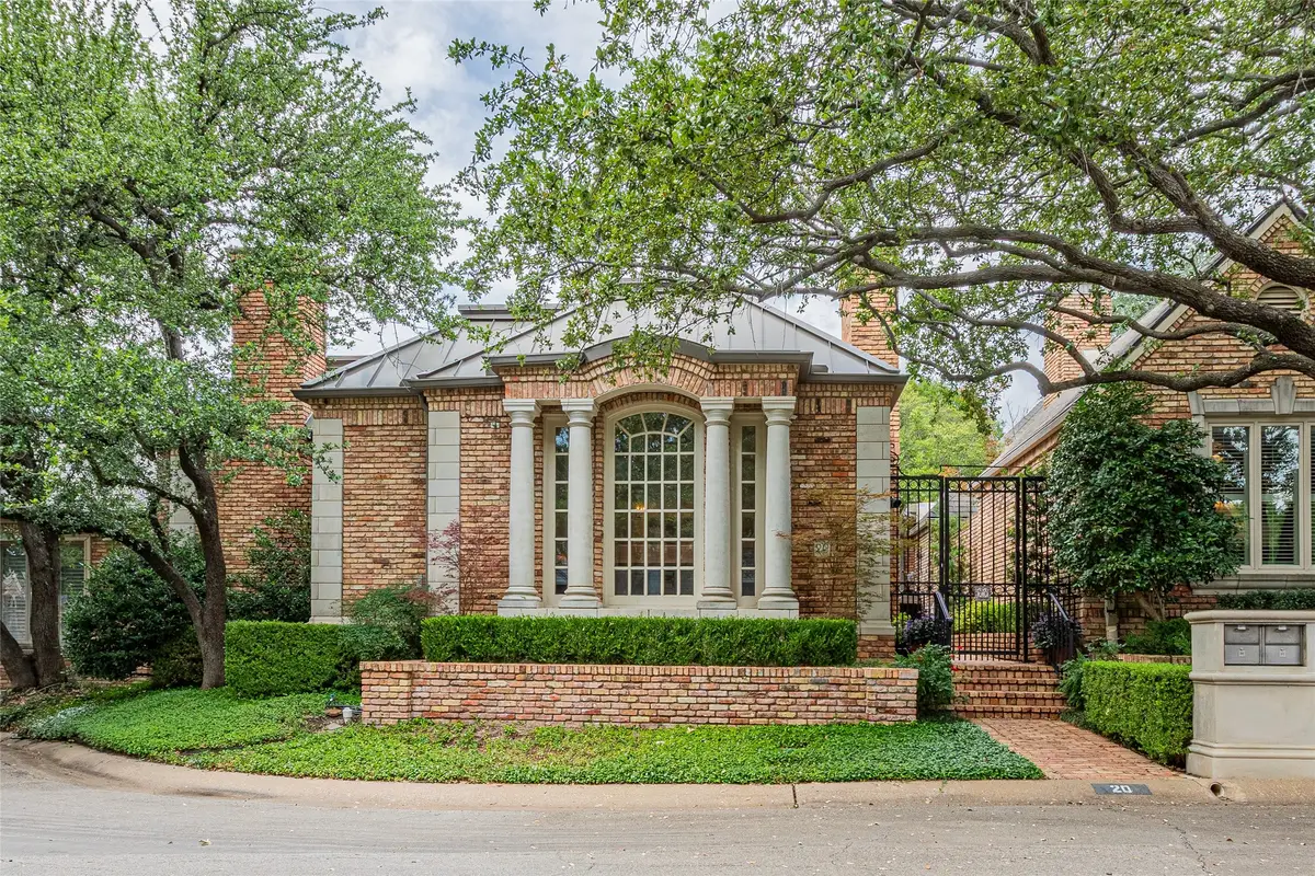 20 Stonecourt Circle, Dallas, TX 75225 - #1