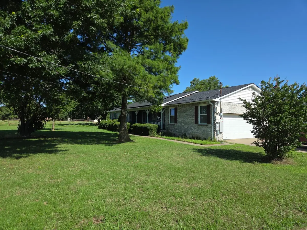 27513 State Highway 56, Whitesboro, TX 76273 - #1