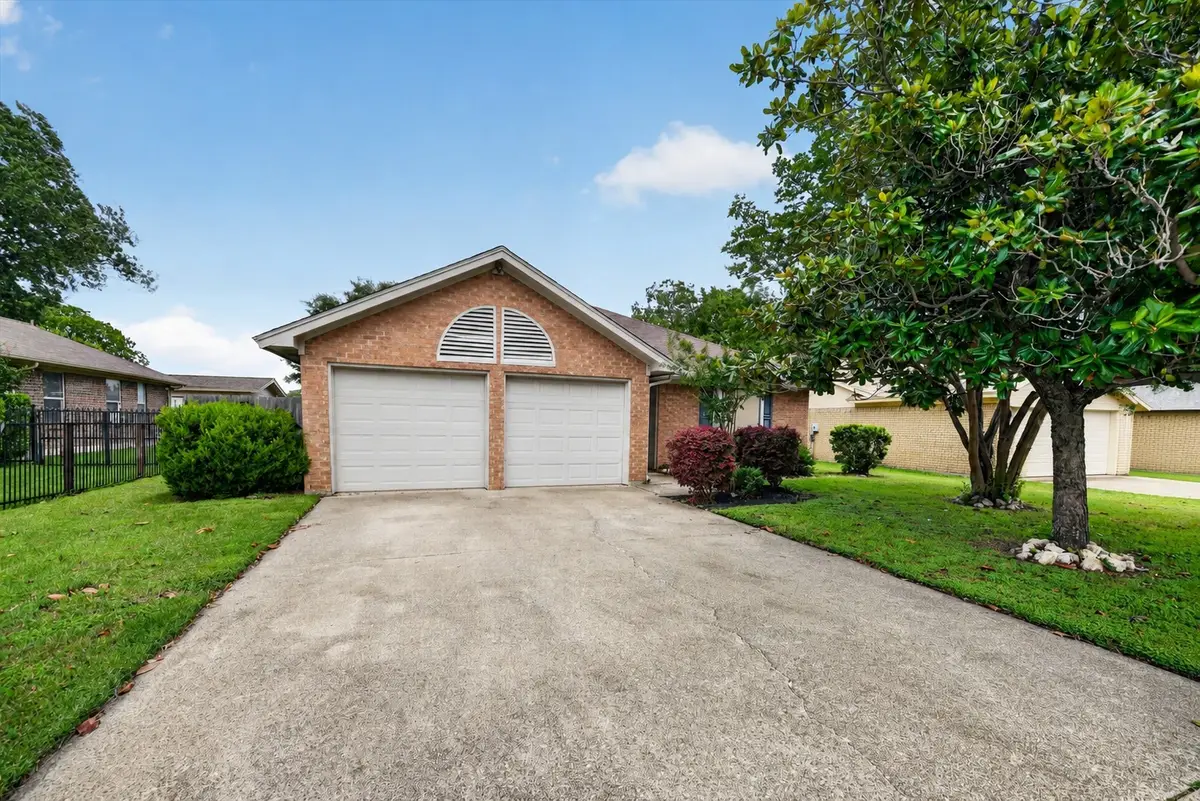 705 Parkwest Boulevard, Saginaw, TX 76179 - #1