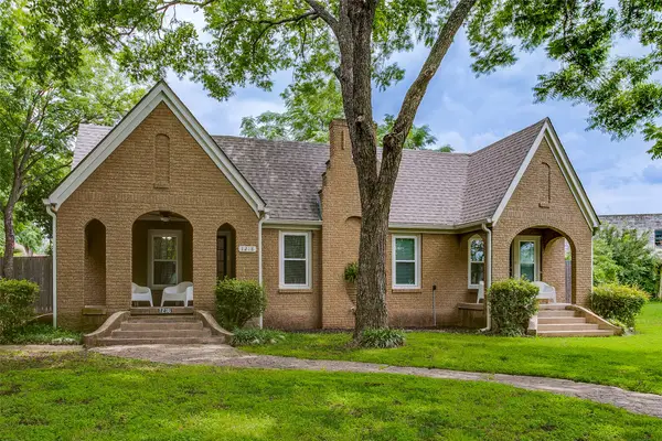 1218 Brunner Avenue, Dallas, TX 75224