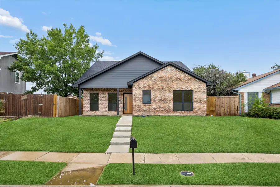 1427 Smokehouse Street, Mesquite, TX 75149 - #2