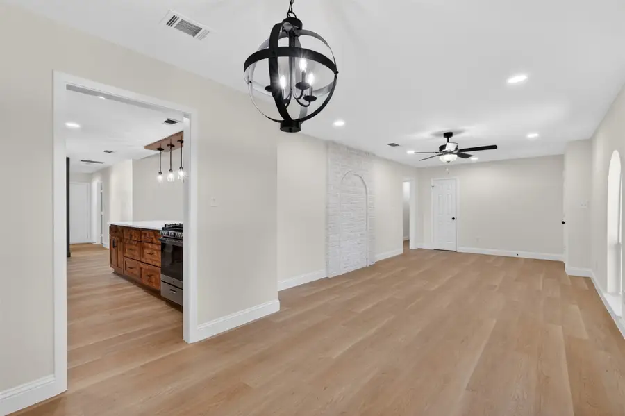 3401 Glenmont Drive, Fort Worth, TX 76133 - #3