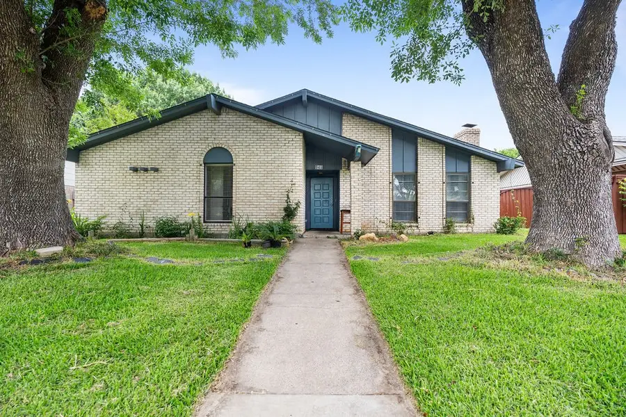 948 Meadowcove Circle, Garland, TX 75043 - #2