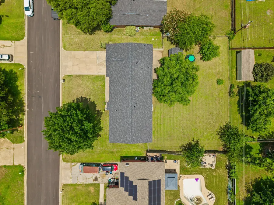1213 Park Center Street, Benbrook, TX 76126 - #3