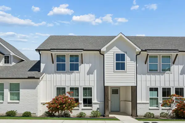 9540 Thorncrown Lane, Fort Worth, TX 76179