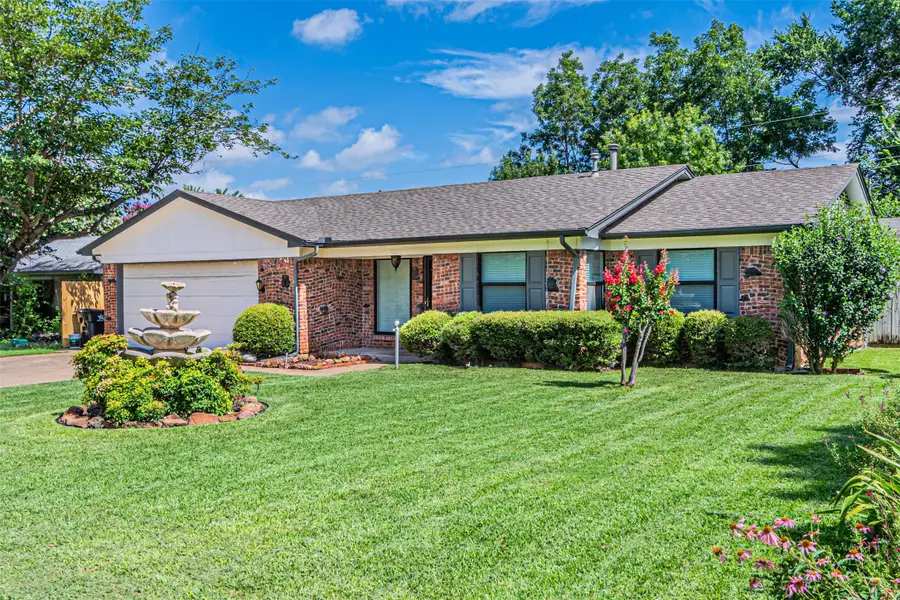 2211 Clover Park Drive, Arlington, TX 76013 - #3