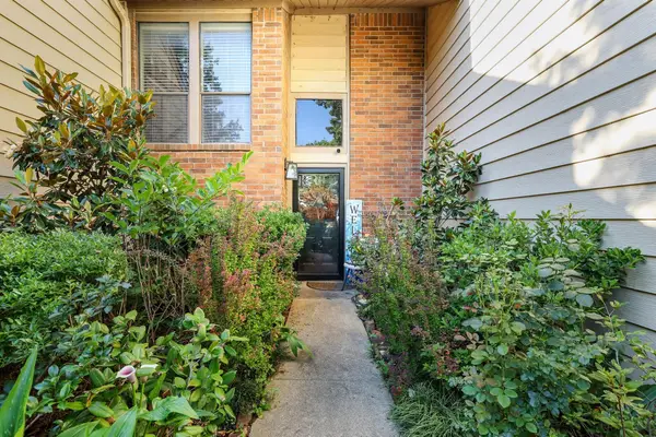 130 Summer Place Circle #130, Pottsboro, TX 75076