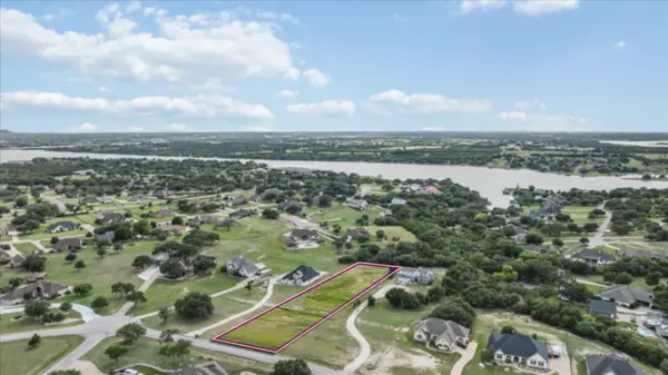 1104 Bentwater Parkway, Granbury, TX 76049