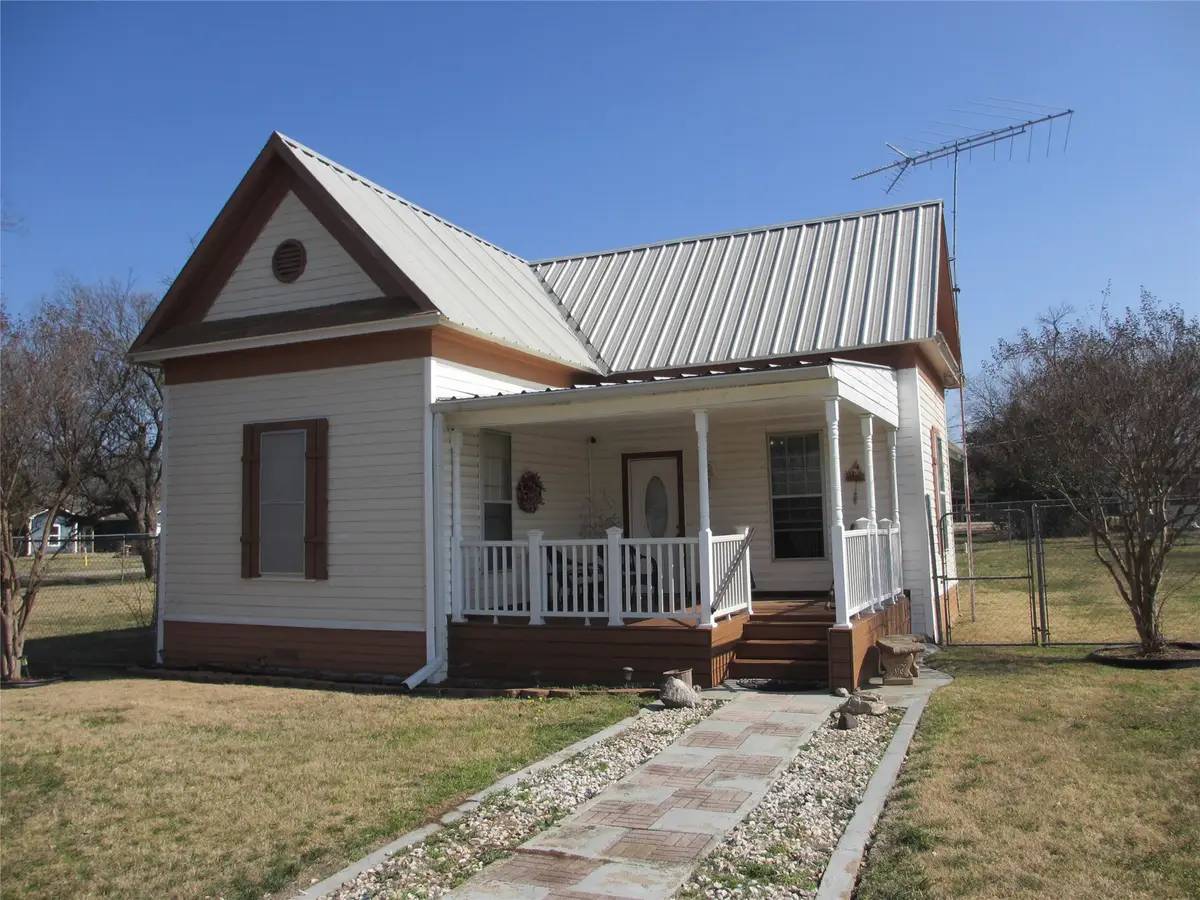 608 N Colorado Street, Whitney, TX 76692 - #1