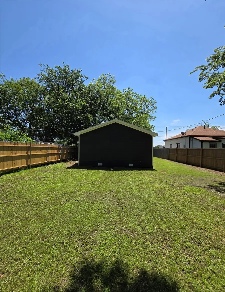 307 S Louisiana Street, Celina, TX 75009 - #2