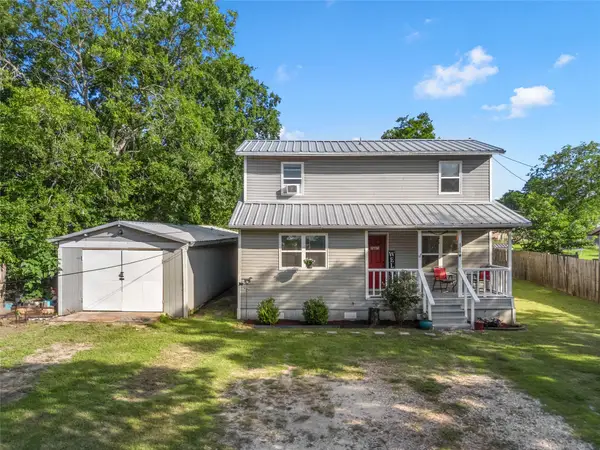 406 E Adams Street, Riesel, TX 76682